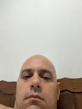 Snapshot of kipsy0 chatting on February 28, 2026, 3:06 am kipsy0 online show from February 28, 2026, 3:06 am