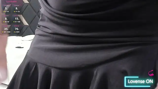 MelisaKovacs online show from May 29, 2026, 12:44 pm