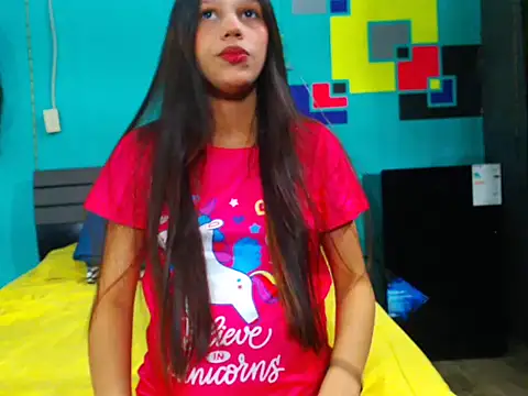 analyn-2027 online show from February 5, 2026, 11:33 pm