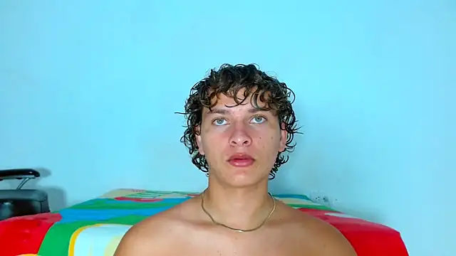 arielnoir6958 online show from March 29, 2026, 4:41 pm