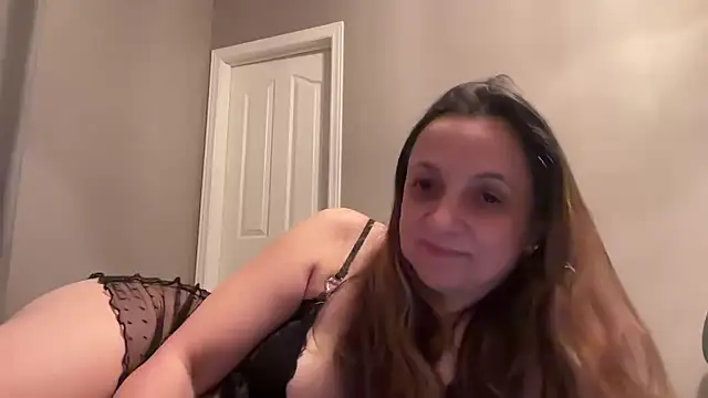 ShyFlameLive online show from April 15, 2026, 12:49 am