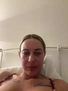 Snapshot of SophieSchmidt chatting on February 14, 2026, 7:25 pm SophieSchmidt online show from February 14, 2026, 7:25 pm