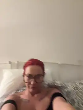 Snapshot of SophieSchmidt chatting on February 25, 2026, 7:25 pm SophieSchmidt online show from February 25, 2026, 7:25 pm