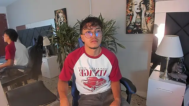 Snapshot of kai_storn chatting on April 5, 2026, 11:50 am kai storn online show from April 5, 2026, 11:50 am