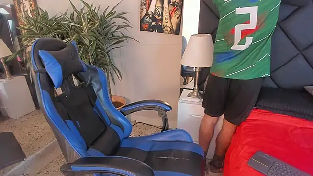 Snapshot of kai_storn chatting on March 26, 2026, 11:30 am kai storn online show from March 26, 2026, 11:30 am