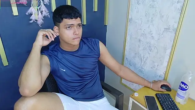Keinner BigDick online show from July 31, 2026, 11:02 pm