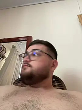 Snapshot of Jmlbsuchi chatting on February 16, 2026, 4:27 pm Jmlbsuchi online show from February 16, 2026, 4:27 pm