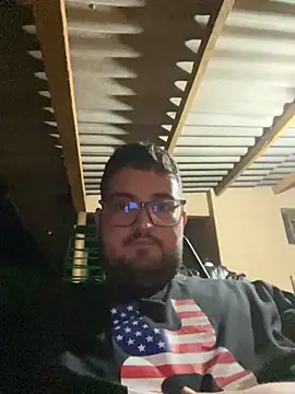 Snapshot of Jmlbsuchi chatting on February 18, 2026, 10:50 pm Jmlbsuchi online show from February 18, 2026, 10:50 pm