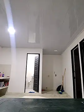 Cris18sexy online show from February 25, 2026, 1:06 am