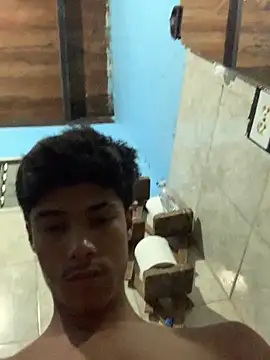 Adan21 cm online show from May 15, 2026, 1:47 am
