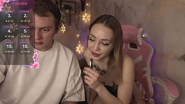 Snapshot of Crystal_Nuts chatting on February 6, 2026, 11:12 pm Crystal Nuts online show from February 6, 2026, 11:12 pm