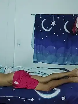 Snapshot of Perla_and_Maikol chatting on February 19, 2026, 9:06 am Perla and Maikol online show from February 19, 2026, 9:06 am