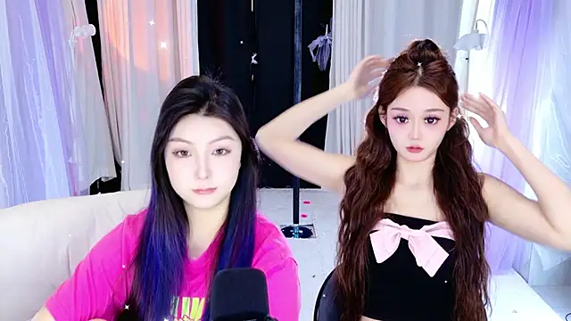 Snapshot of Dancer_Lucky-Nini chatting on March 6, 2026, 3:56 am Dancer Lucky-Nini online show from March 6, 2026, 3:56 am