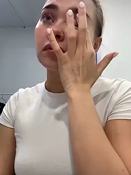 MonicaWestt online show from March 24, 2026, 6:35 am