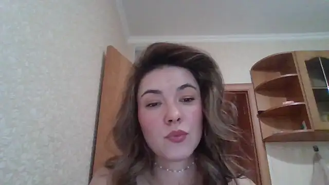 Dream Petal  online show from May 6, 2026, 10:30 am