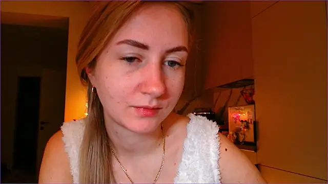 BluueSilk online show from February 12, 2026, 6:35 am