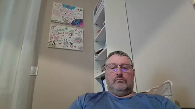 Snapshot of doudou310 chatting on February 12, 2026, 6:02 am doudou310 online show from February 12, 2026, 6:02 am