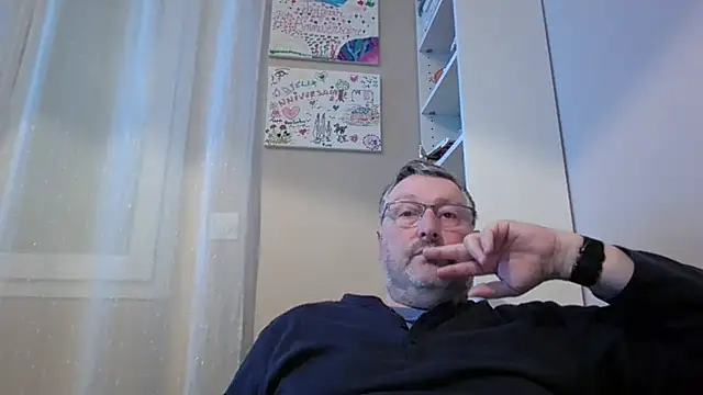 Snapshot of doudou310 chatting on February 17, 2026, 5:05 am doudou310 online show from February 17, 2026, 5:05 am