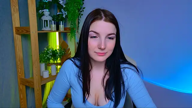 AliceChanel online show from February 28, 2026, 2:44 am