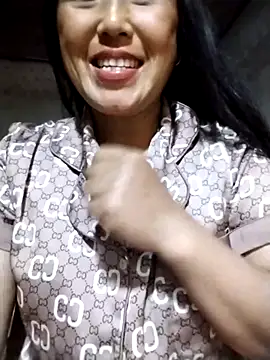Snapshot of Tina-beo chatting on April 10, 2026, 10:17 pm Tina-beo online show from April 10, 2026, 10:17 pm