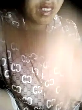 Snapshot of Tina-beo chatting on April 19, 2026, 1:56 pm Tina-beo online show from April 19, 2026, 1:56 pm