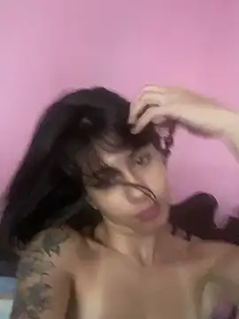 casal atrevido online show from February 6, 2026, 12:01 pm