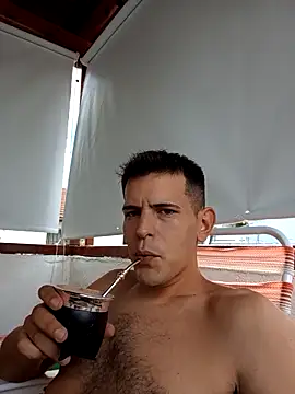 AmorSobra online show from February 16, 2026, 9:24 pm