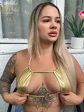 sexybatwomen33 online show from July 9, 2026, 5:52 am