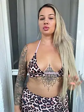 sexybatwomen33 online show from July 20, 2026, 5:15 am