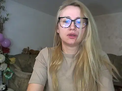 Nataly Rosy online show from February 24, 2026, 6:47 am