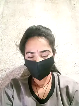 Sunali Bendre online show from February 27, 2026, 2:50 pm