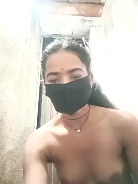 Sunali Bendre online show from February 12, 2026, 2:28 pm