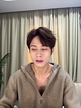 SM 004 online show from March 13, 2026, 9:03 am