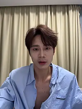 SM 004 online show from March 12, 2026, 10:08 am