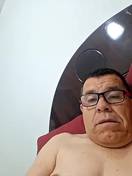 Snapshot of eros3442 chatting on March 6, 2026, 4:51 am eros3442 online show from March 6, 2026, 4:51 am