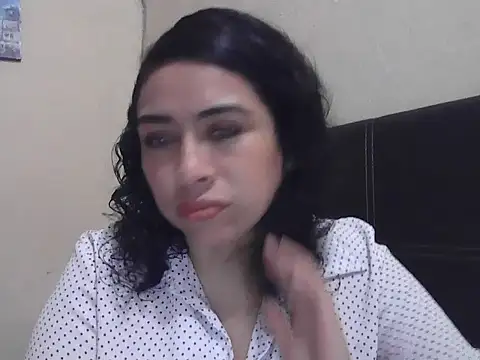 Snapshot of DalilahMx chatting on February 23, 2026, 7:47 pm DalilahMx online show from February 23, 2026, 7:47 pm