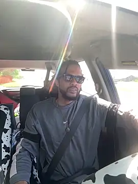 magic man1085 online show from April 10, 2026, 5:20 pm