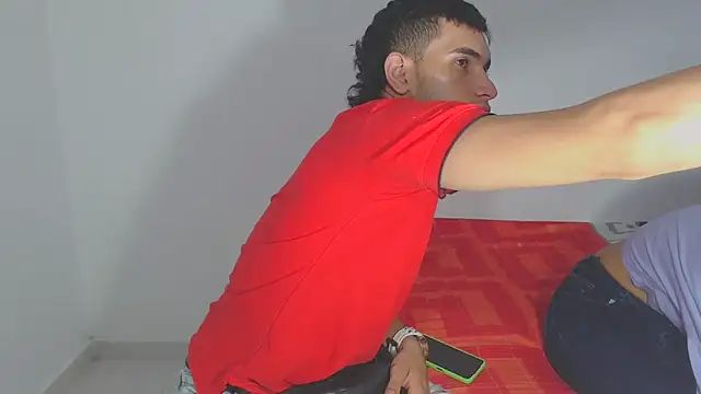 Snapshot of the_skinny_one chatting on April 10, 2026, 12:12 pm the skinny one online show from April 10, 2026, 12:12 pm