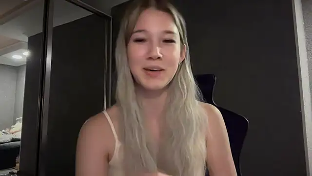 lilXdomiii online show from March 12, 2026, 1:04 pm