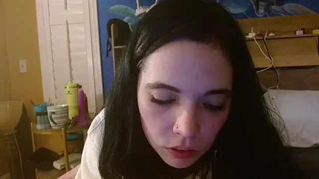 ahungkittykat online show from March 11, 2026, 6:40 am