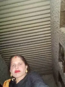 Lucky couple-1 online show from April 28, 2026, 4:22 pm