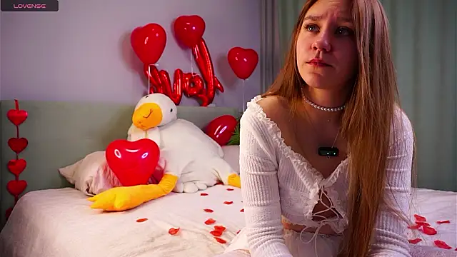 Snapshot of ShantellAngulo chatting on February 13, 2026, 1:38 am ShantellAngulo online show from February 13, 2026, 1:38 am