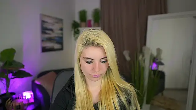 Jetpearl online show from March 22, 2026, 8:21 pm