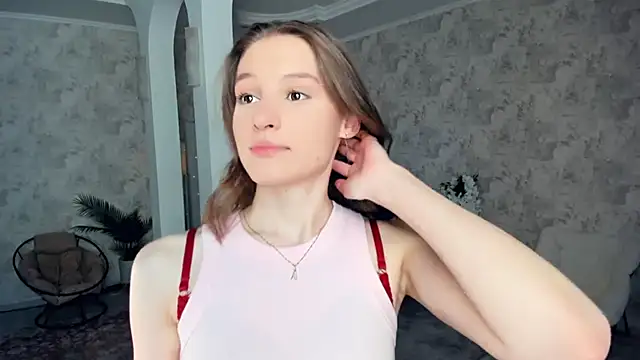 LianneBynon online show from March 29, 2026, 8:49 am