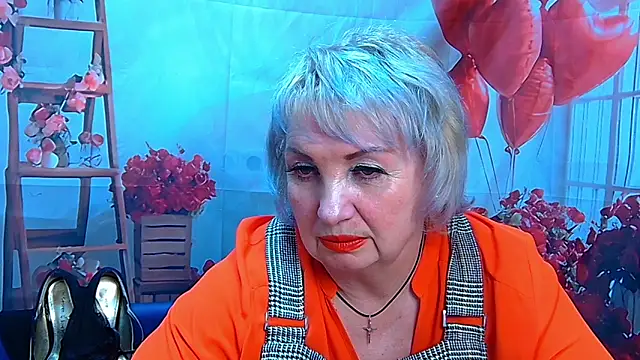 Snapshot of RenataDaster chatting on April 15, 2026, 5:06 pm RenataDaster online show from April 15, 2026, 5:06 pm