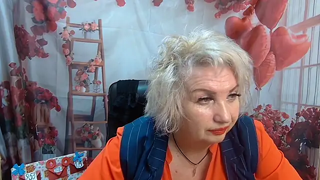 RenataDaster online show from May 16, 2026, 5:12 pm