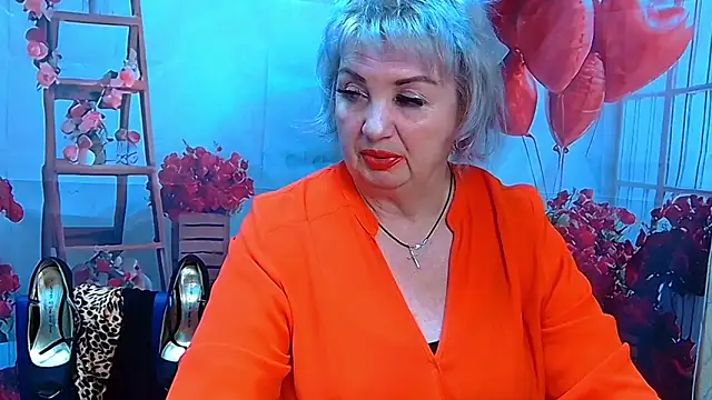 Snapshot of RenataDaster chatting on April 10, 2026, 5:20 pm RenataDaster online show from April 10, 2026, 5:20 pm