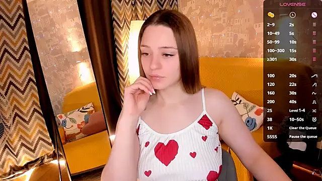 Snapshot of cherrykississ chatting on July 11, 2026, 2:01 am cherrykississ online show from July 11, 2026, 2:01 am