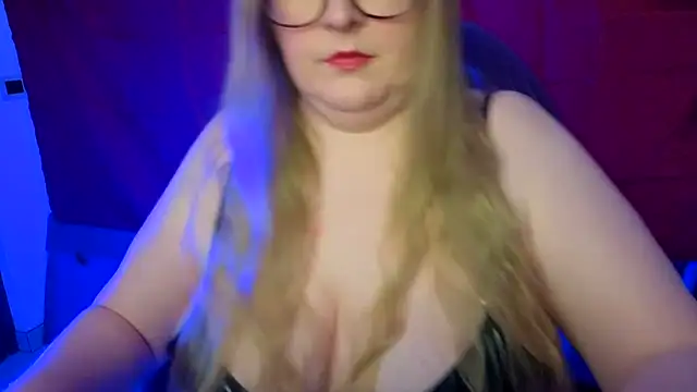 Snapshot of MissCharlotteXx chatting on March 21, 2026, 4:14 am MissCharlotteXx online show from March 21, 2026, 4:14 am