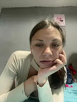 Foxy20withBear online show from July 25, 2026, 10:05 pm